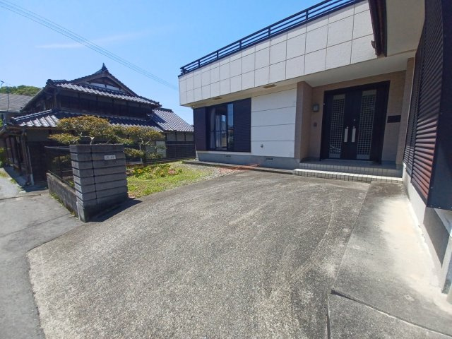 宇土市岩古曽町の中古一戸建の外観