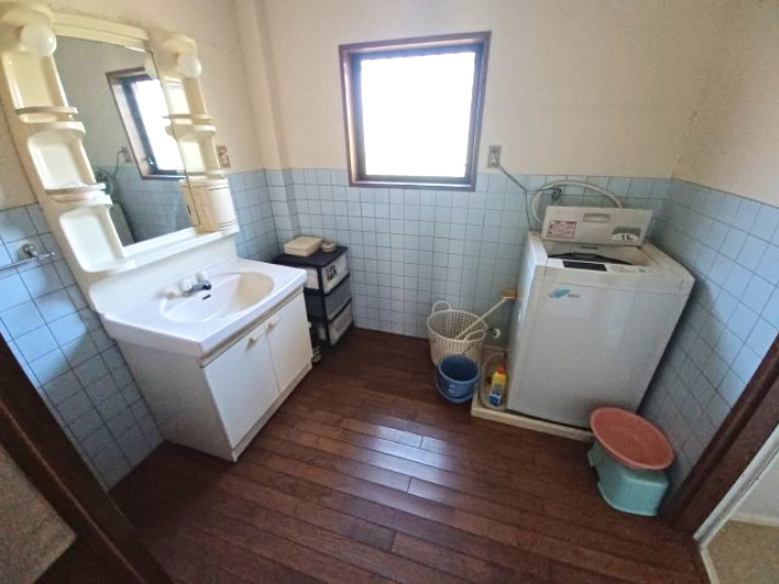 宇土市岩古曽町の中古一戸建の脱衣所