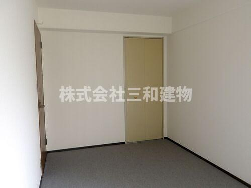 モアコート和光の収納|クロゼット（洋室約6.4畳）※2025年9月撮影