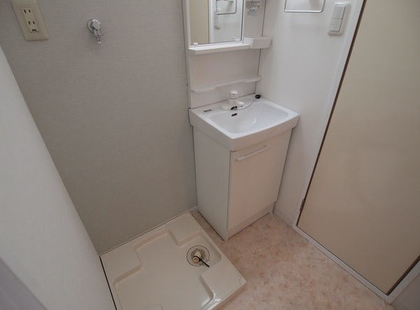 アネックス原の洗面所