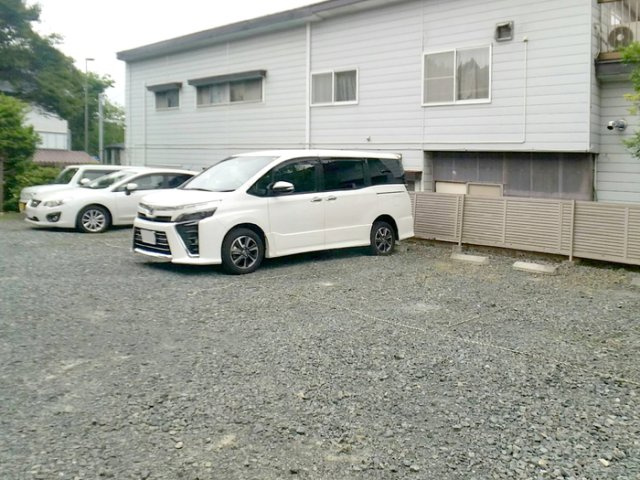 セジュールさくらの駐車場