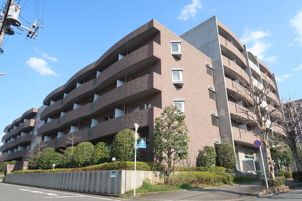 Ｔ’ｓ　ｇａｒｄｅｎ稲城