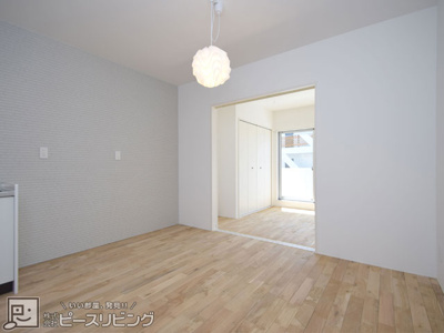 【居間・リビング】 | ピース・ベレッツァA棟