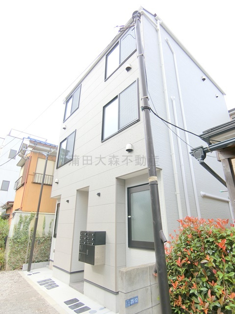Gripグリップ羽田の外観