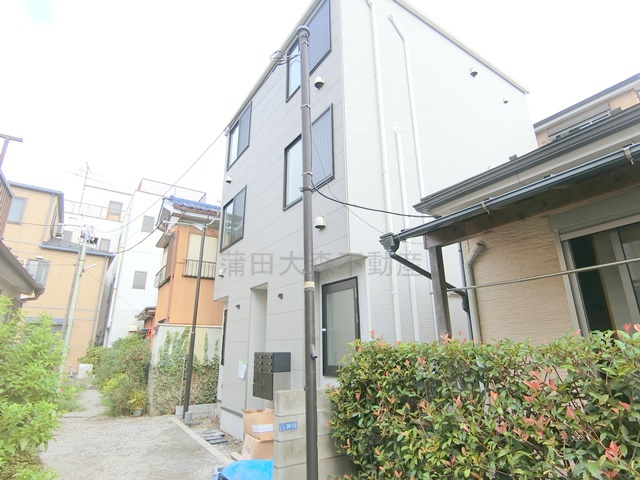 Gripグリップ羽田の外観