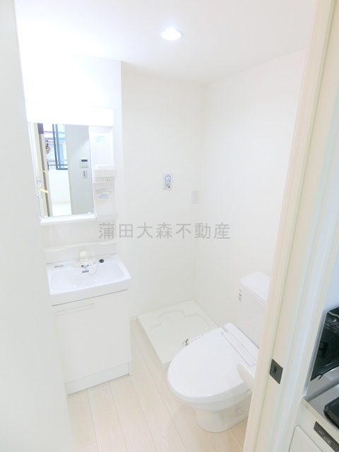 Gripグリップ羽田の洗面所|洗面所　独立洗面台　室内洗濯機置場