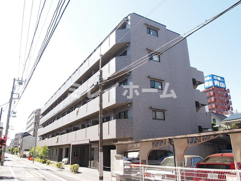 ルーブル大鳥居の外観