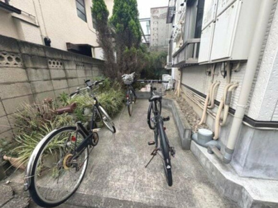 【エントランス】 | フラワーハウス野村