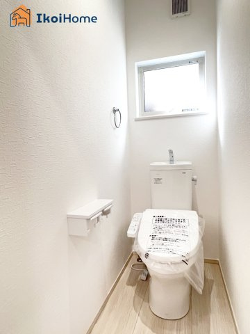 神戸市第9西区枝吉1丁目　新築戸建のトイレ|【ホームページに現地動画掲載中】●年中無休：当日予約可●トイレが2か所あるので夜中もや朝も楽ちん。