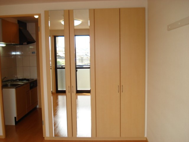 【収納】 | フラワーハイツ龍ヶ崎 | クローゼット