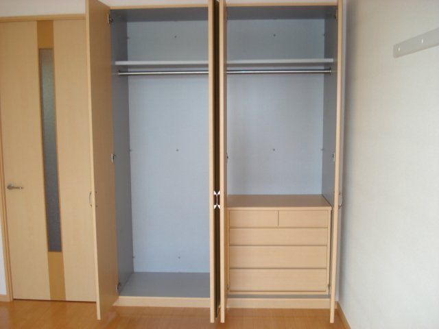 【収納】 | フラワーハイツ龍ヶ崎 | クローゼット