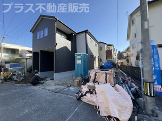【外観】 | 現地写真。プラス不動産販売なら、現場の全ての棟をまとめてご見学頂けます。