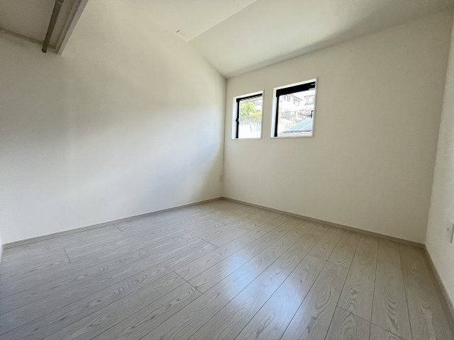 【子供部屋】 | 福岡市早良区原4丁目1期　2号棟（全2棟）【仲介手数料無料・0円】 | 施工例。施工例は完成時と異なる場合があります。