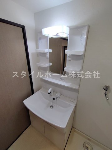 ビラ高千穂の独立洗面台