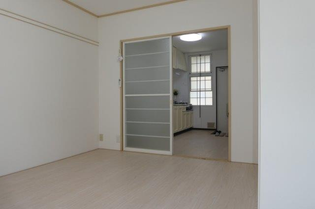 グリーンヒルズＦの洋室