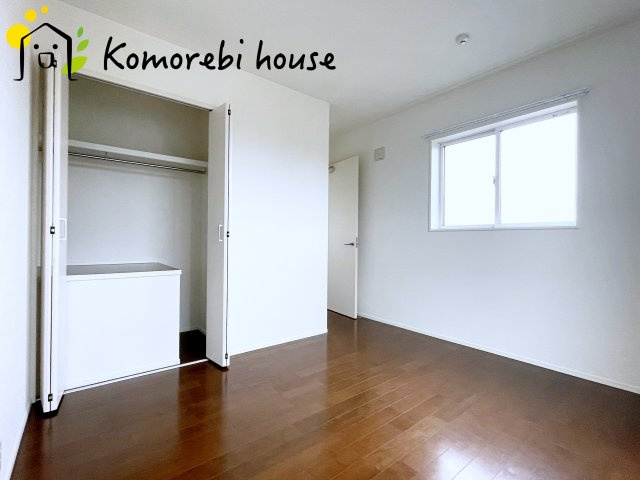 さいたま市大宮区北袋町　中古一戸建ての寝室|開放的な寝室です