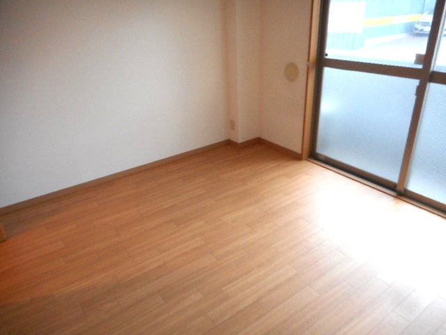 グレイスヴィラの居間・リビング