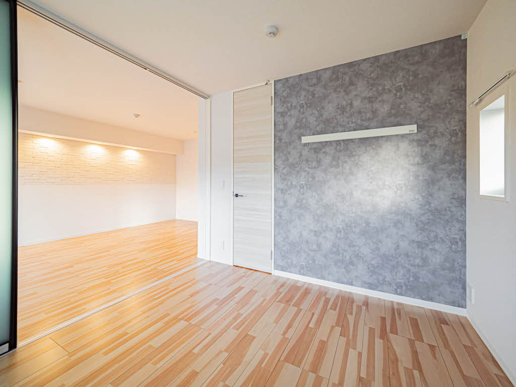 Sha Maison さかえの洋室