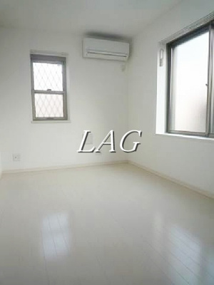 【居間・リビング】 | ベルエステート竹ノ塚B | 洋室のお部屋です。