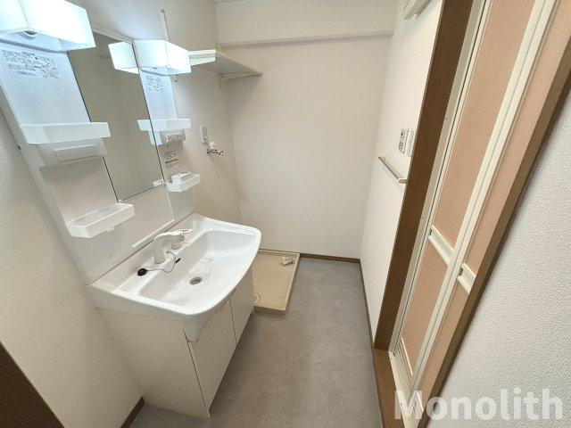 サンダモン北勘の洗面所