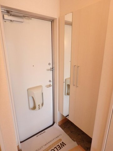 パインヒルズの玄関