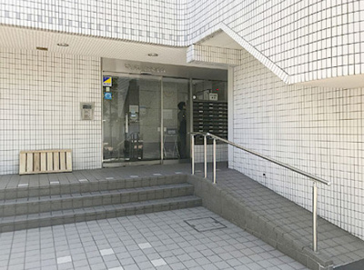 【エントランス】 | 秀和新川アネックス