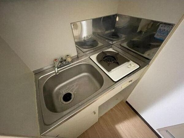 ロイヤル大今里(ロイヤルオオイマザト)のキッチン