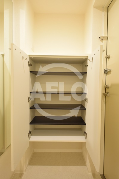 SERENiTE堺筋本町ＳＵＤの収納|SERENiTE堺筋本町ＳＵＤ（セレニテ堺筋本町シュッド）　収納