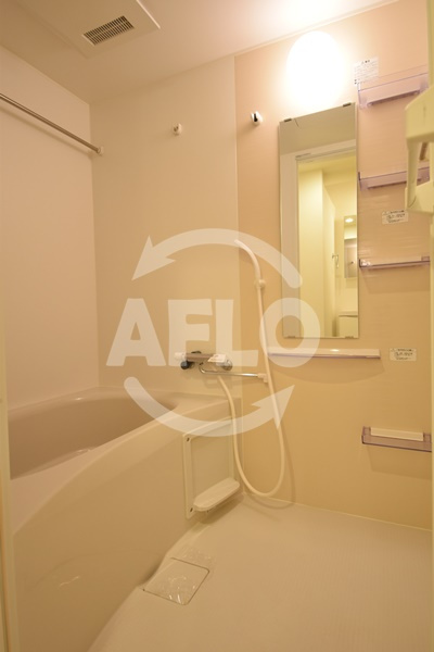 SERENiTE堺筋本町ＳＵＤの浴室|SERENiTE堺筋本町ＳＵＤ（セレニテ堺筋本町シュッド）　風呂