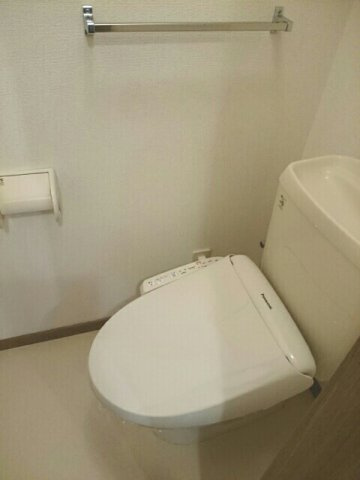 ウィルレジデンスⅠのトイレ|落ち着いたトイレです