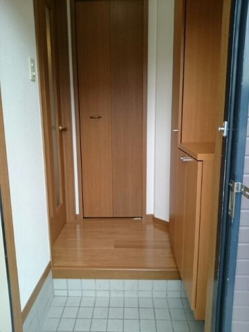 ウィルレジデンスⅠの玄関|シンプルで使いやすい玄関です