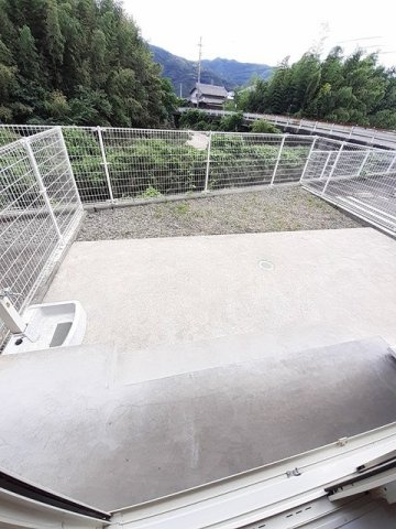 ラ・ゴロンドリーナＢのバルコニー|バルコニーがあります