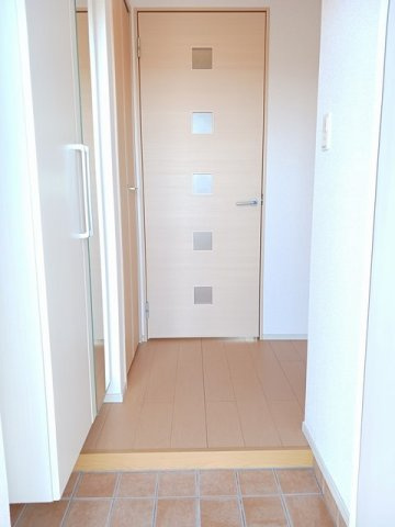 ボヌール旭野の玄関|シンプルで使いやすい玄関です