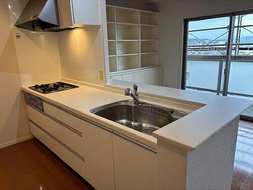 サーパス福島のキッチン|キッチン（原状回復工事後2025/10）