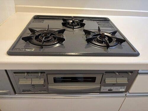 サーパス福島の設備|ガスコンロ（退去時撮影2025/8）