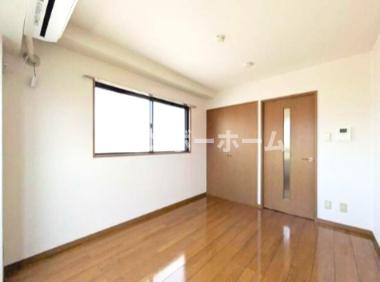 ミレーネ新小岩の居間・リビング