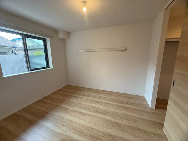 シャーメゾン　カーサレジオの洋室