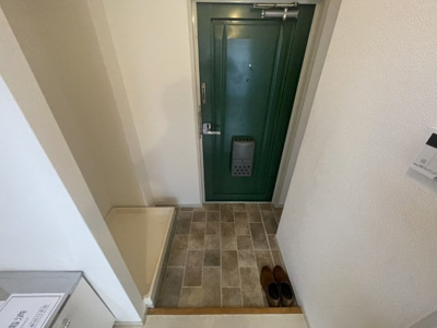 【玄関】 | バンベール伏見