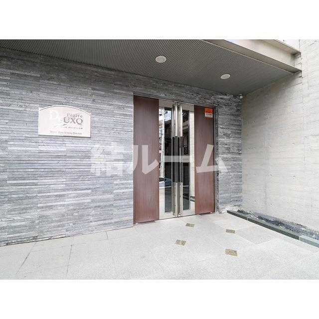 豊島区上池袋３丁目の賃貸マンションのエントランス