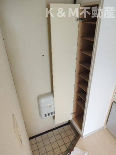 ジュネパレス北柏の玄関|玄関です