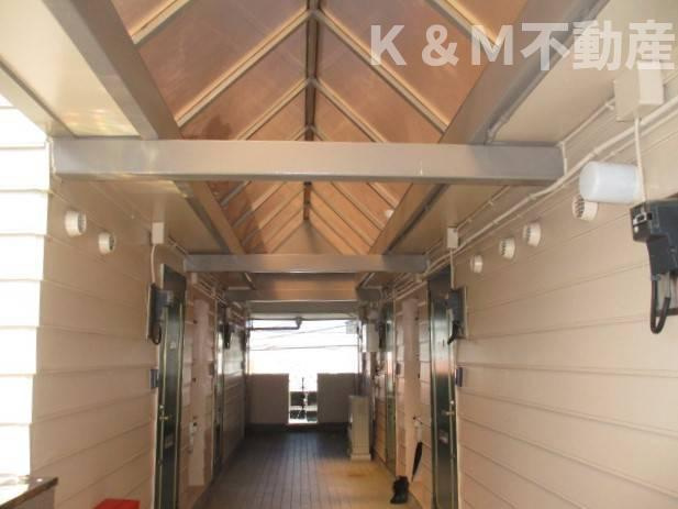 ジュネパレス北柏のエントランス|清潔なエントランスです