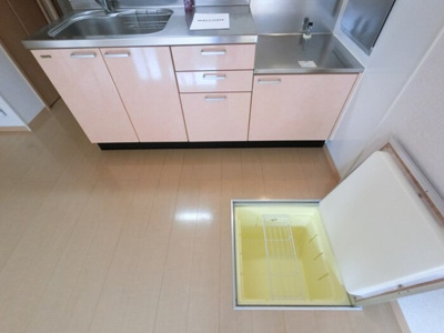 【キッチン】 | グリーンハイツ | キッチン 床下収納