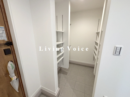 【洋室】 | 【仲介手数料０円】愛甲郡愛川町第4中津　新築一戸建て　全5棟 | 愛甲郡愛川町第4中津　新築一戸建て　全5棟