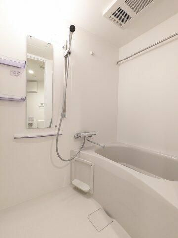 ソラシアレジデンス早稲田の浴室