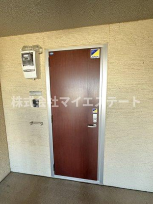 【玄関】 | ライジングサンⅢ