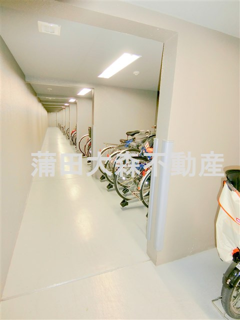 ルーブル蒲田南のその他共用部分|屋根付き駐輪場　