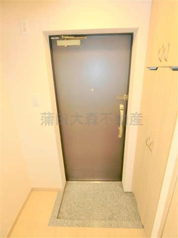 ルーブル蒲田南の玄関