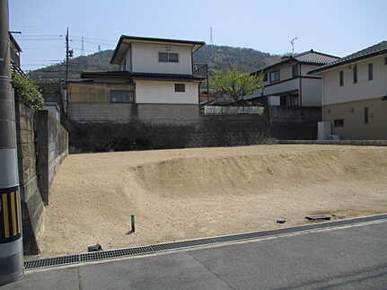 広島市佐伯区五月が丘４丁目　土地(全2区画)