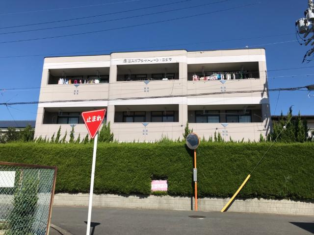 エスポアシャトレーン・コジマの外観|外観写真（昼）