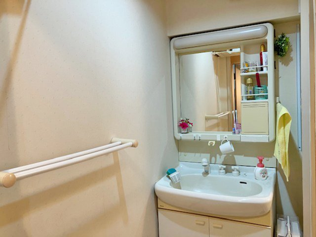 【独立洗面台】 | ビューパレー三島 中古マンション EM05910 | ビューパレー三島　洗面化粧台